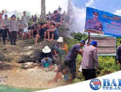 Sat Polairud Polres Bangka Bersama Tim Gabungan Lakukan Himbauan Kepada Penambang TI Di Pantai Dusun Batu Ampar, Penagan