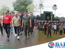 Walikota Pangkalpinang Maulan Aklil Mengikuti Olahraga Bersama Memperingati HUT TNI ke- 77