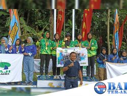 Runtuhkan Dominasi Jabar, Tim Putri Jatim Raih Medali Emas di Kejurnas Arung Jeram 2022