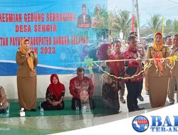 Meresmikan Gedung Serbaguna, Wabup Diminta Berikan Nama Gedung