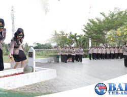 Polwan Polda Babel Gelar Upacara Ziarah Di TMP Pawitralaya Pangkalpinang, Untuk Mengenang Jasa Pahlawan yang Mendahului Kita