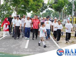 Peringati Hari Disabilitas Internasional, Mie Go Bersamai Jalan Sehat Siswa SLB Negeri Pangkalpinang