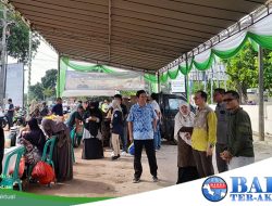 Beras Mahal, Pemkab Bangka Tengah Gelar GPM, Ibu-ibu Antusias Beli Beras