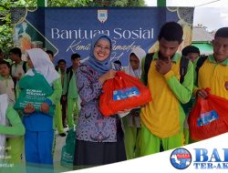 Semarak Ramadan, SMP 1 Koba Salurkan 234 Paket Sembako ke Siswa Hingga Lansia