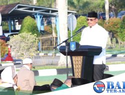 Salat Idulfitri Bersama Masyarakat, Pj Gubernur Safrizal: Maknai Hari Kemenangan dengan Syukur dan Saling Memaafkan